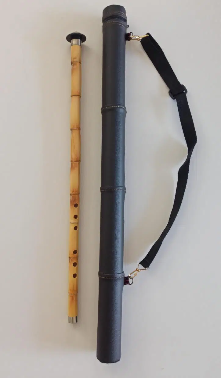 Mansur Ney 24-25 mm Çap El Yapımı + Sert Deri Ney Kılıfı Mansur Ney 24-25 mm Çap El Yapımı + Sert Deri Ney Kılıfı
